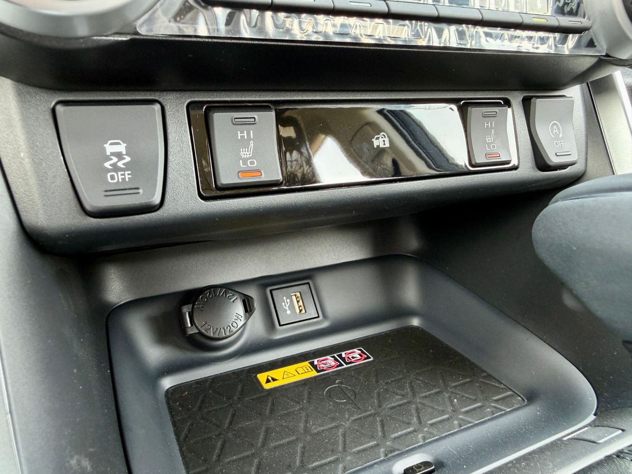 Toyota RAV4 Toyota RAV4 2.0L Petrol FULL OPTION