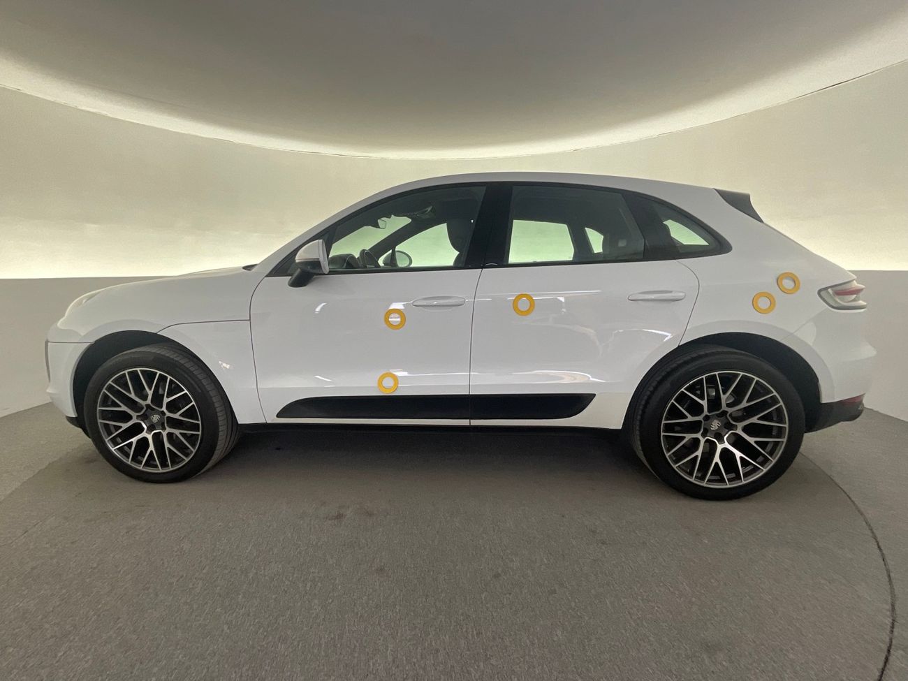 دودج تشالينجر SXT Plus | شامل الضمان | 0 ﺪﻔﻋﺓ ﺃﻮﻟﻯ