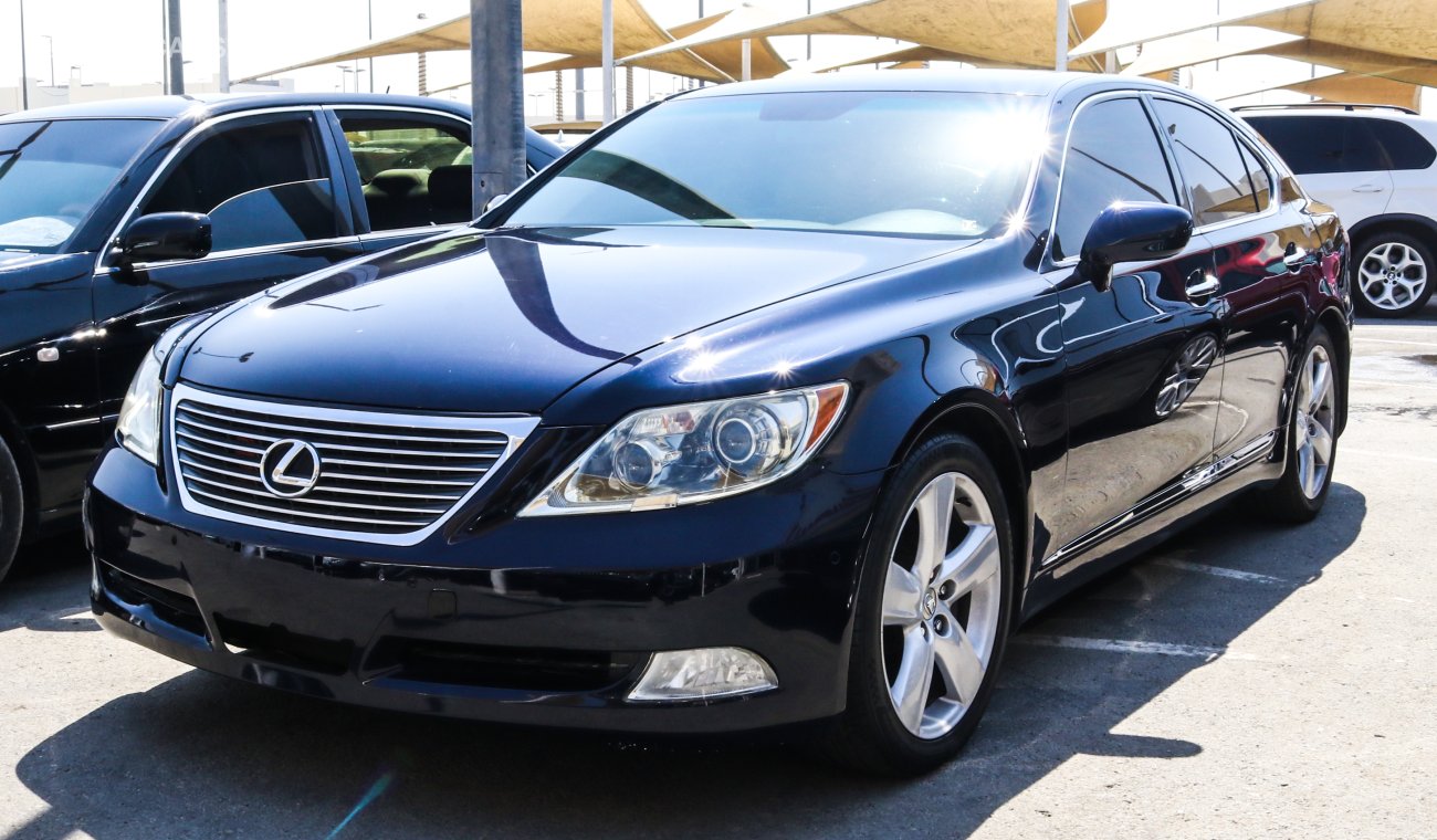 Lexus LS460