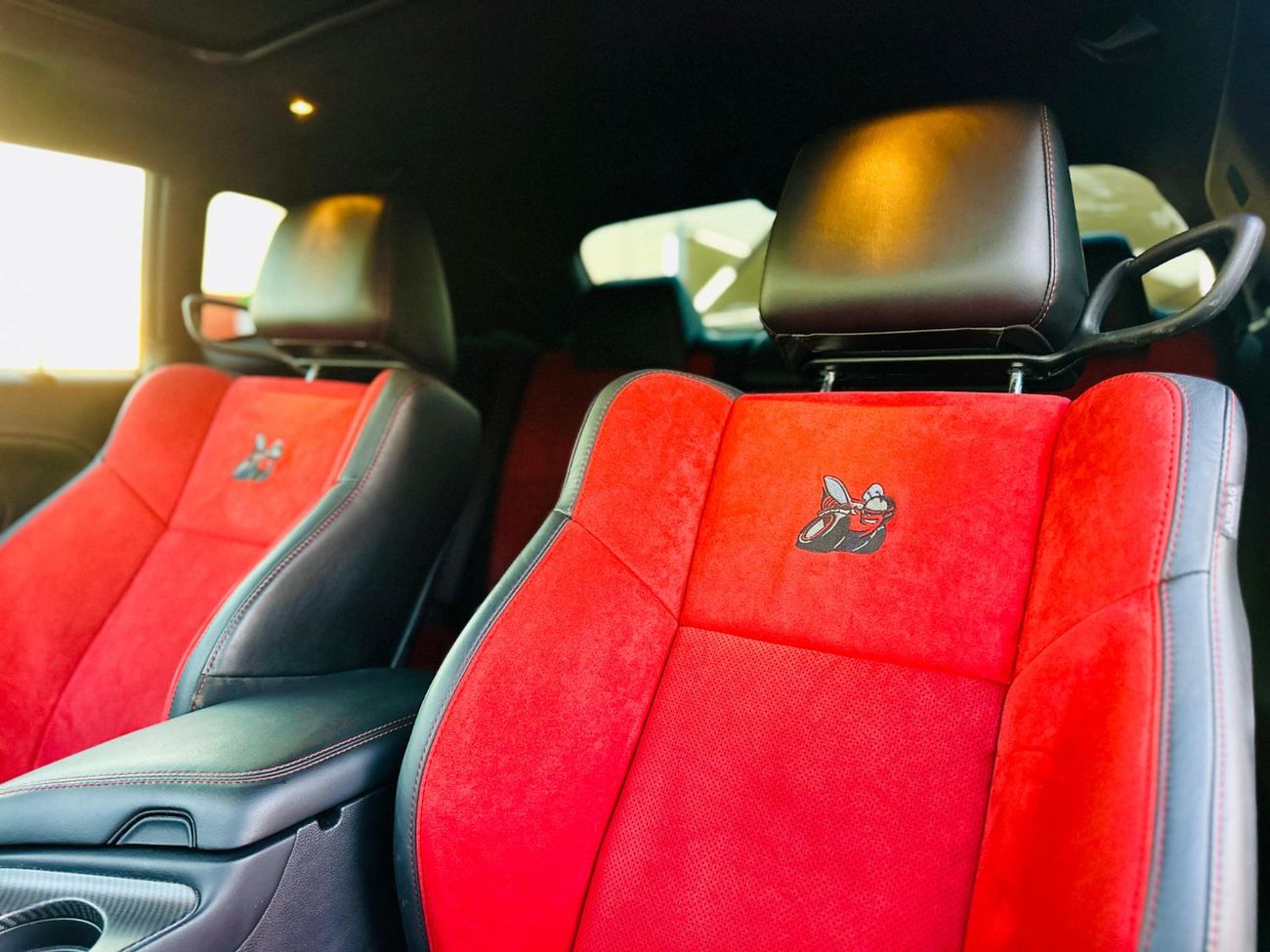 دودج تشالينجر R/T Scat Pack 6.4L | Monthly 2400/- | 0% DP | Memory Seats | Sunroof | # 14808