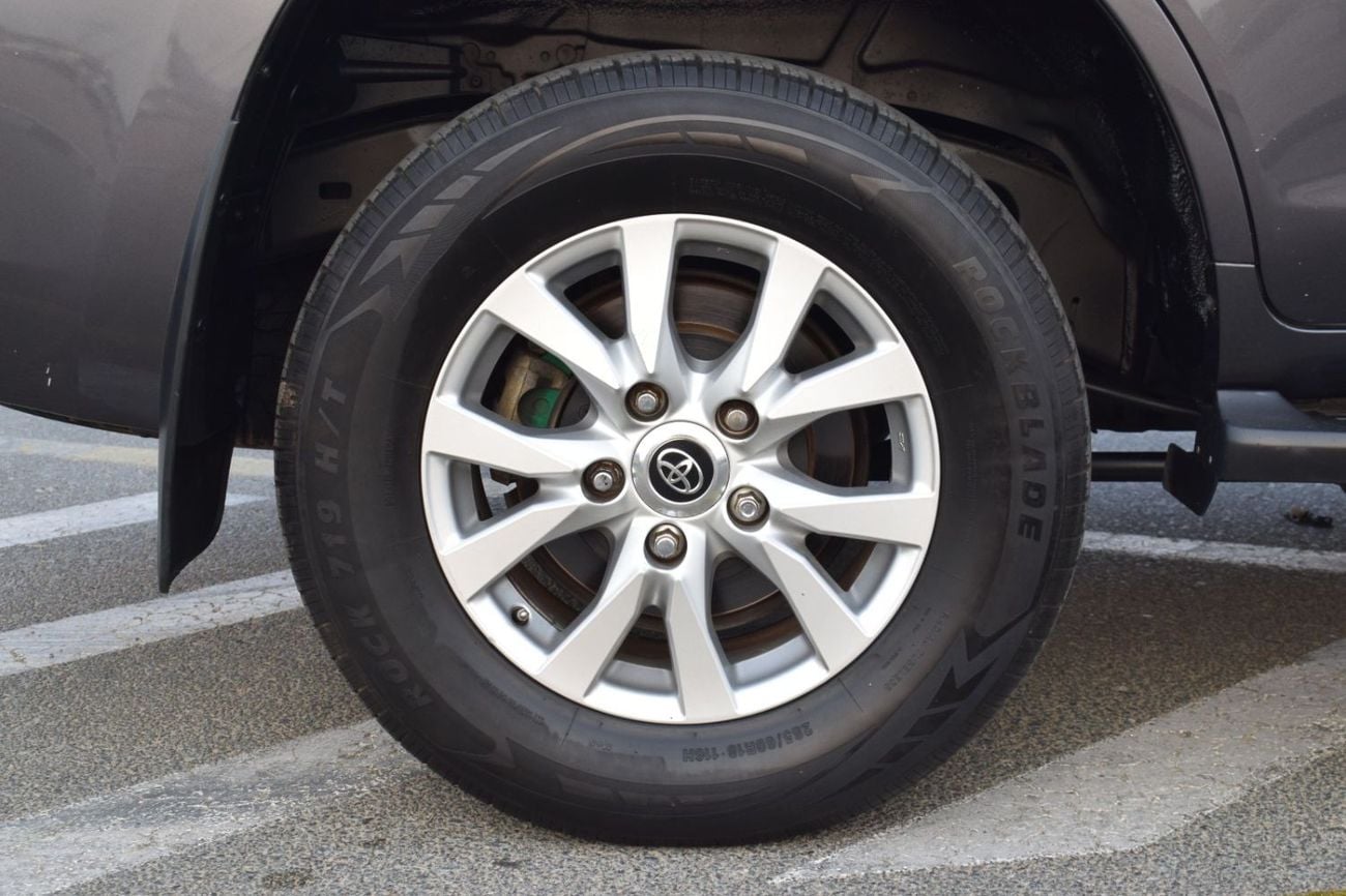 Toyota Land Cruiser 2018 TOYOTA LAND CRUISER  VX V8