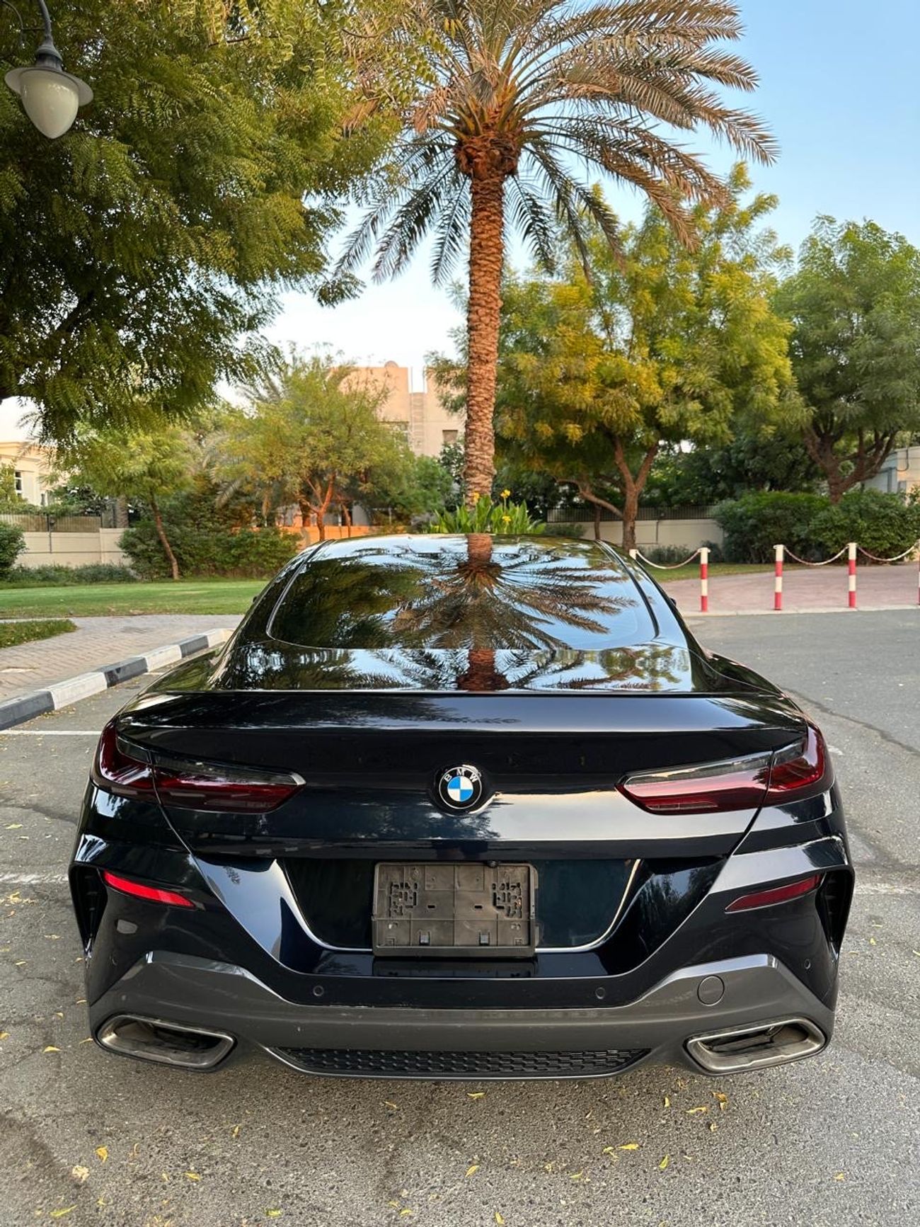 بي أم دبليو M850i