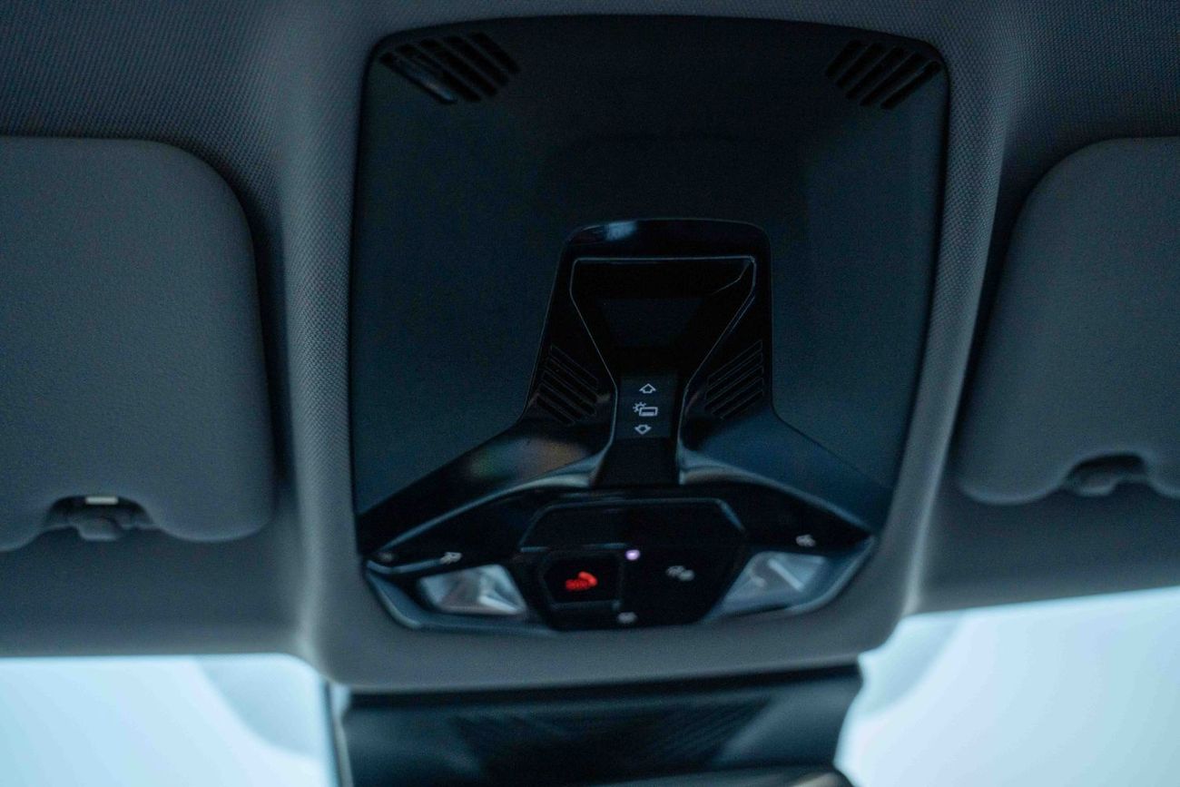 BMW 225L BMW 225L 2025 1.5L petrol Transmission Automatic  360 Camera White outside