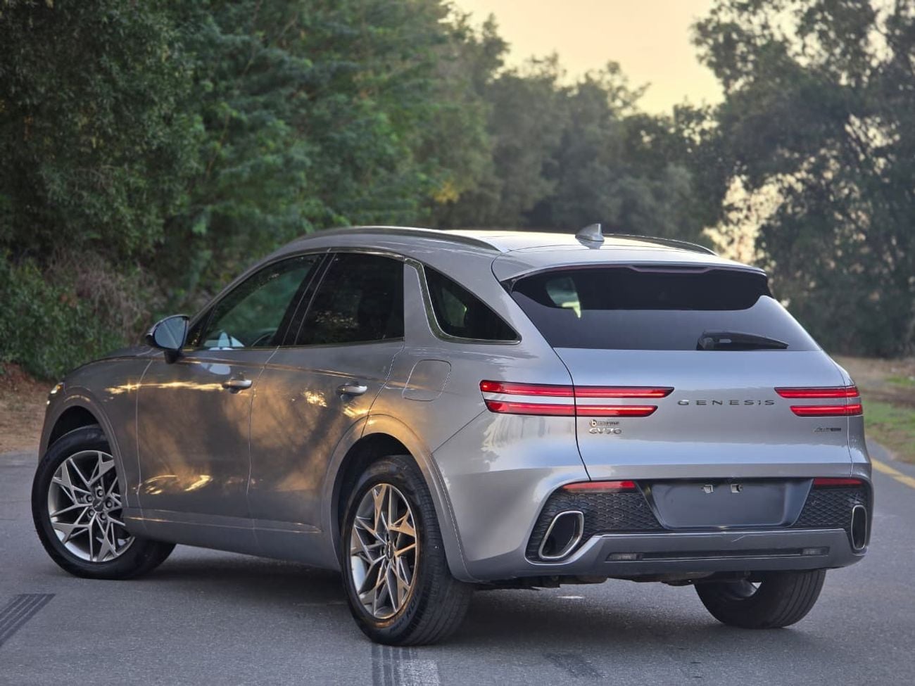 جينيسس GV70 Premium 2.5L AWD