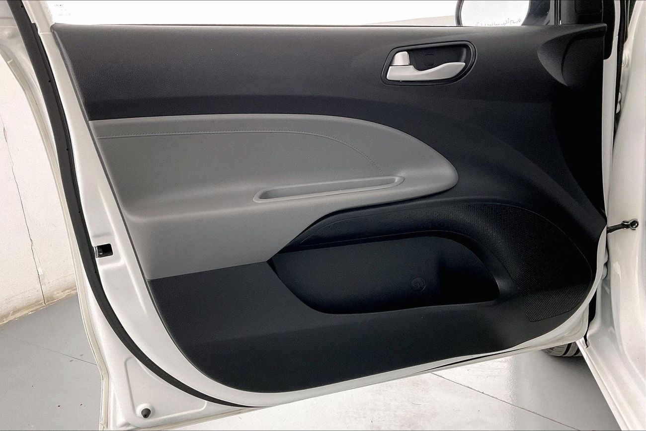 ميتسوبيشي مونتيرو Signature Edition | عرض العيد الحصري | خالية من أضرار الفيضانات