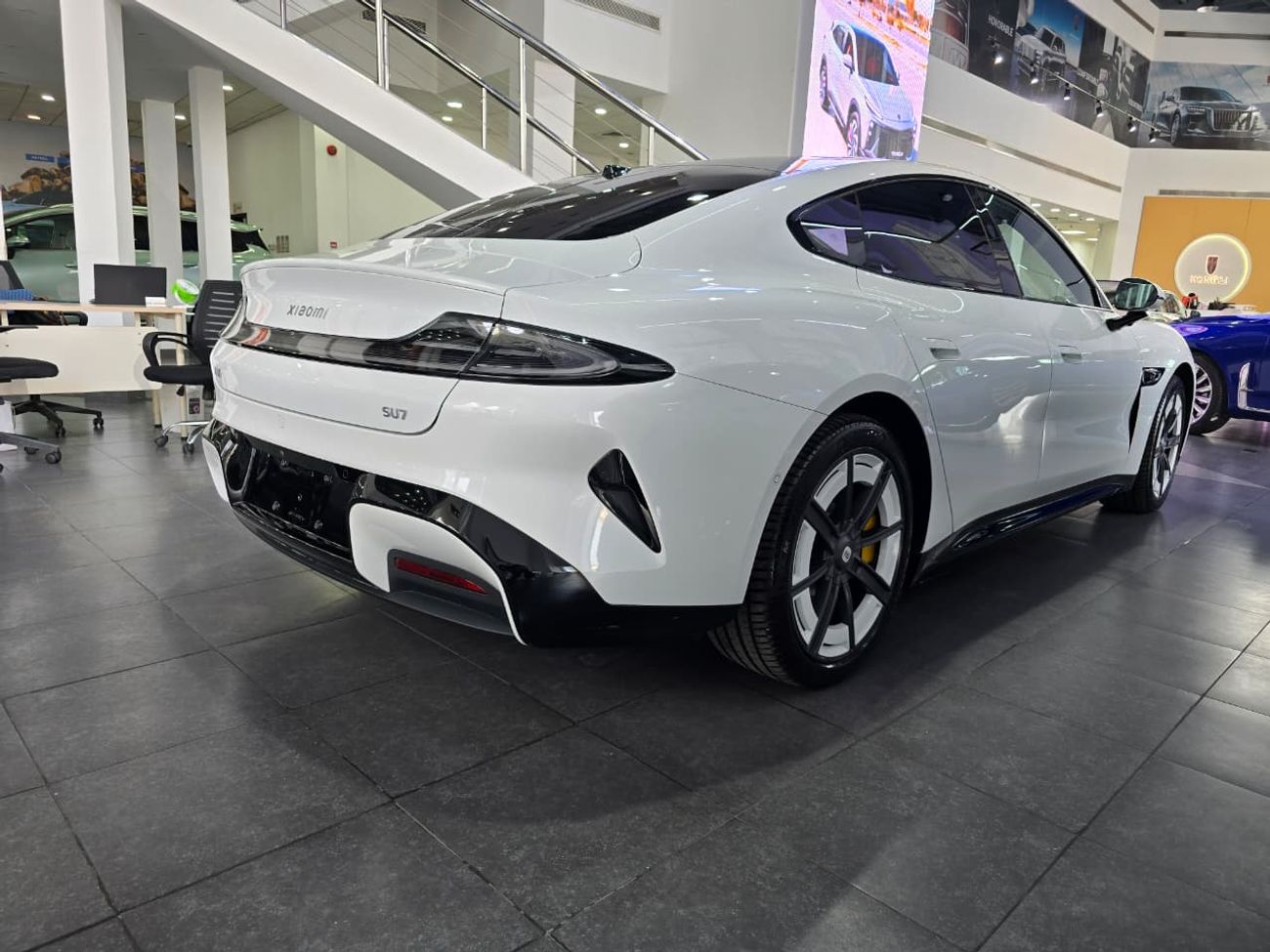 Xiaomi SU7 RWD Xiaomi SU7 Pro 2024