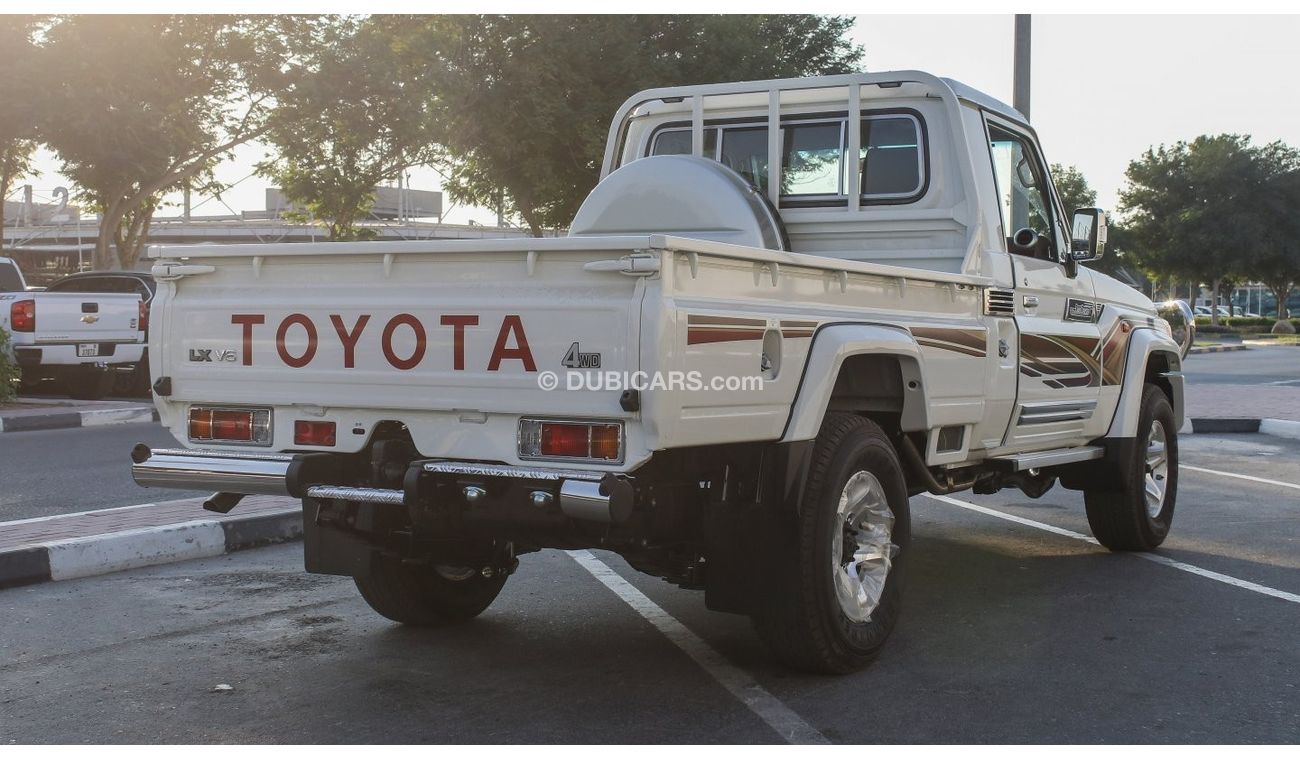 Toyota Land Cruiser Pick Up LX V6