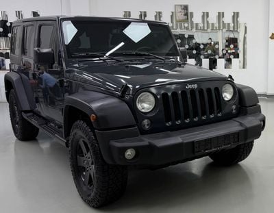 Jeep Wrangler Unlimited SPORT GCC .. Original paint .. V6 .. Perfect Condition