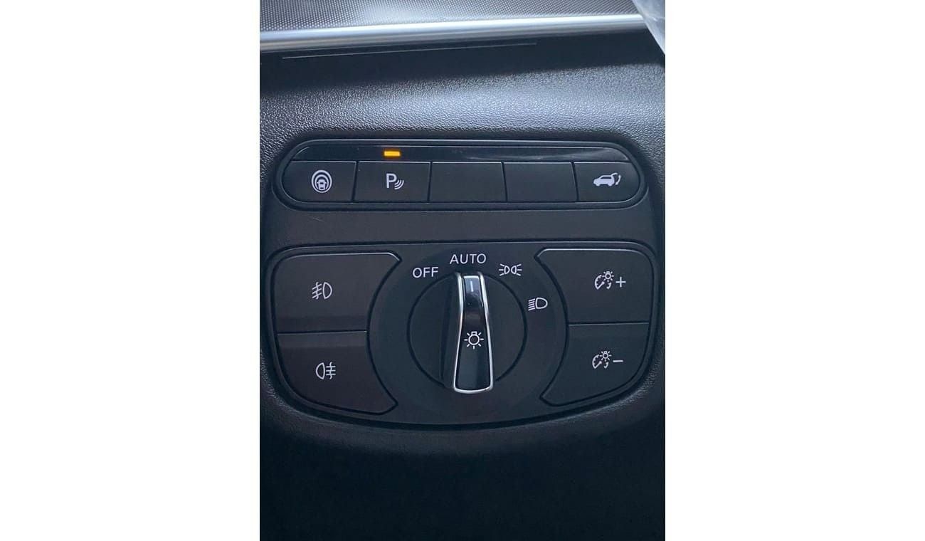 إنفينيتي QX50 Luxury 2.0L RWD