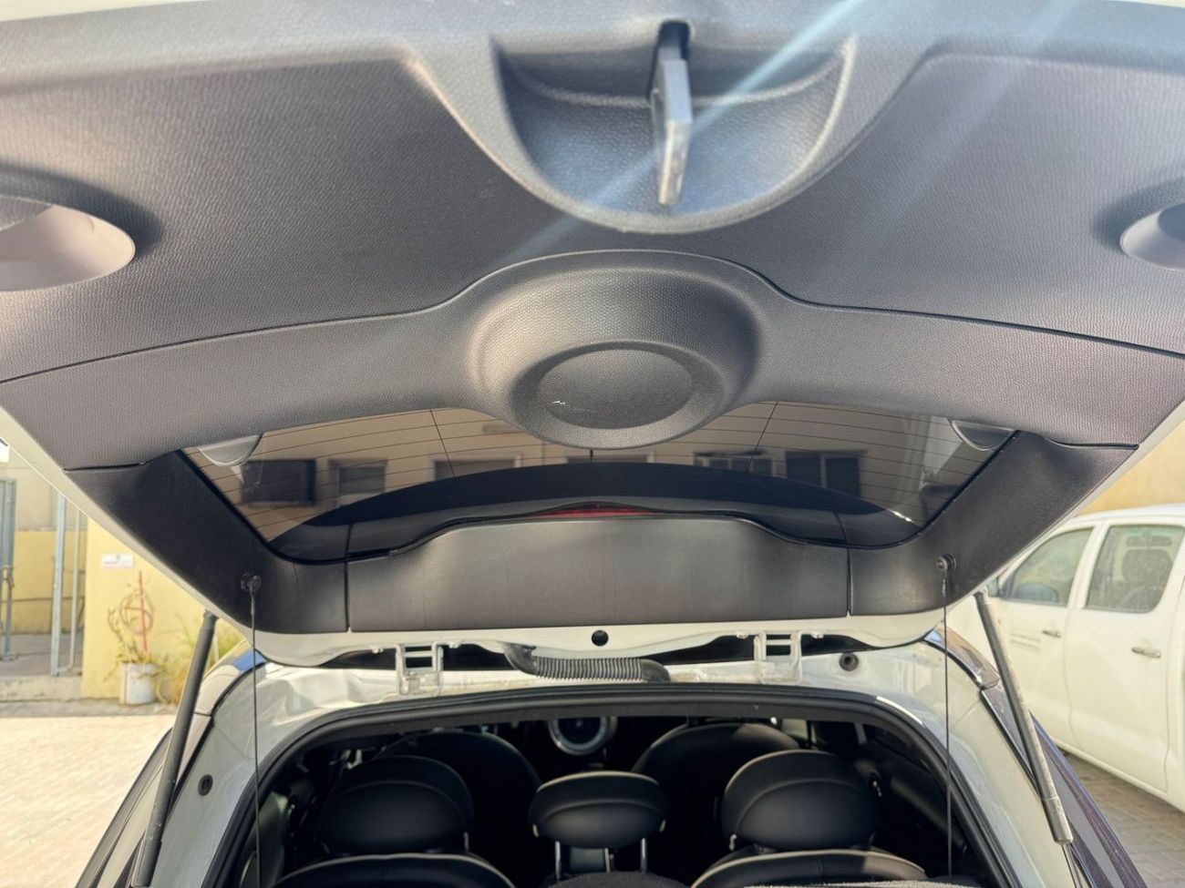 ميني كوبر كونتري مان PETROL AUTOMATIC TRANSMISSION ( GCC VEHICLE )