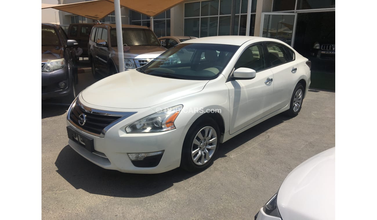 نيسان ألتيما نحن نقدم : * خدمات تمويل السيارات على البنوك * ضمان ممدد * خدمات التسجيل / التصدير