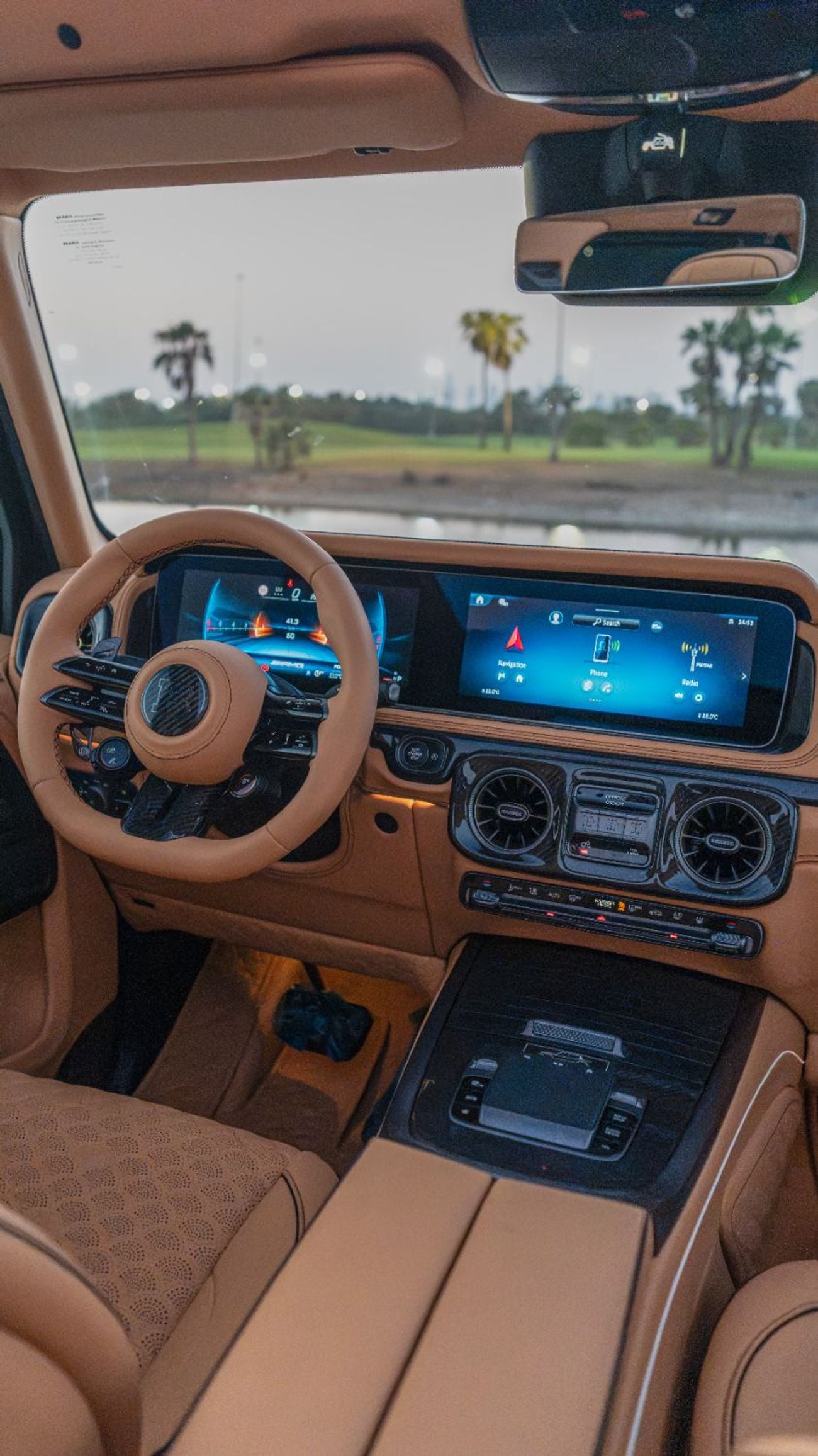 مرسيدس بنز G 63 AMG G800 BRABUS CABRIOLET 2027 واحد من 50 على مستوى العالم