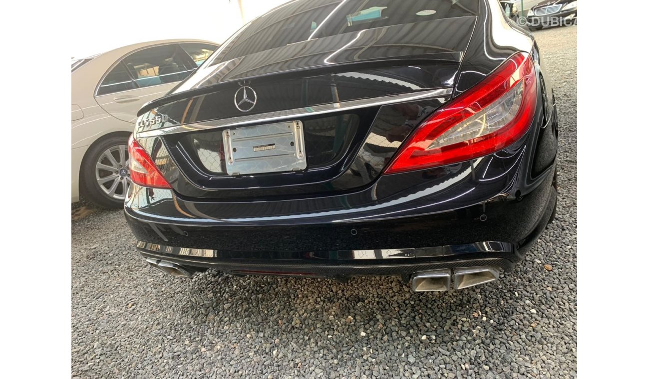 مرسيدس بنز CLS 550 وارد اليابان بطاقة جمركية