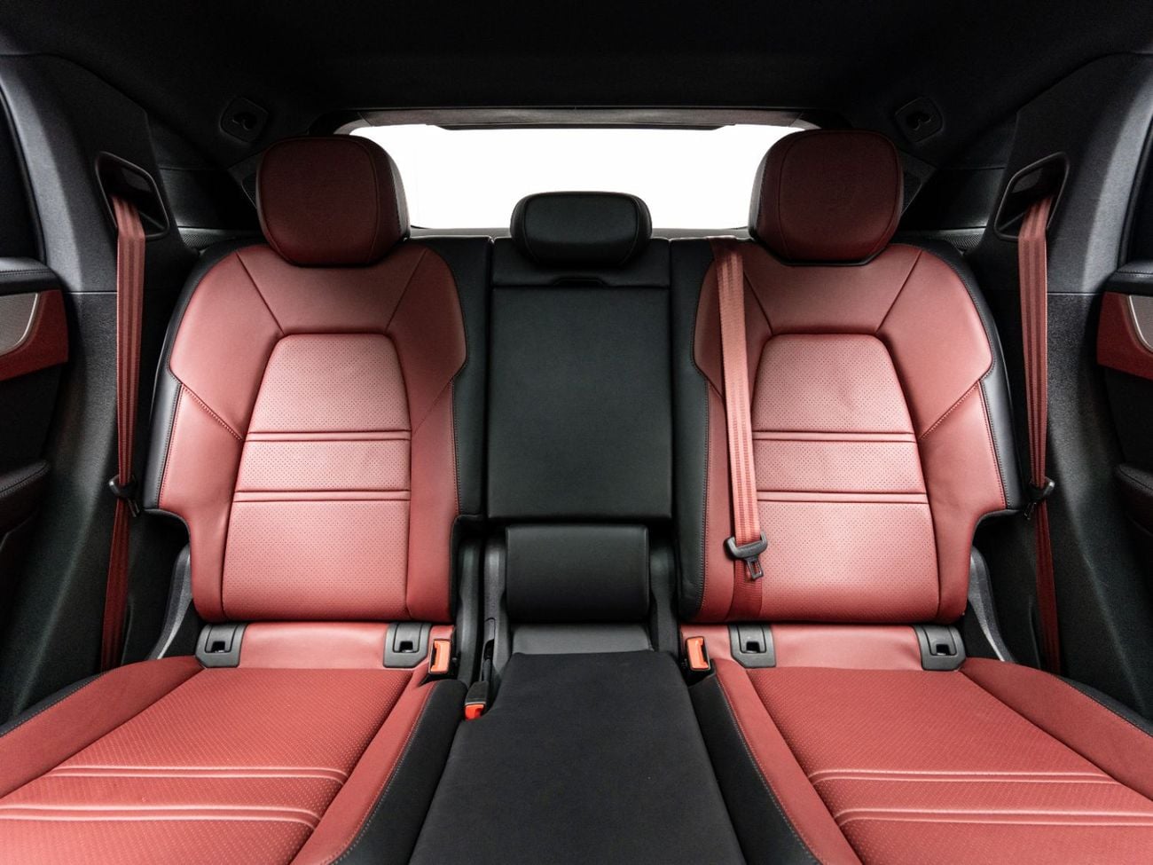 Porsche Cayenne BUY NOW, PAY 2027 | THE BLACKLINE STANDARD | Porsche Warranty March 2027, GCC, Low KM's