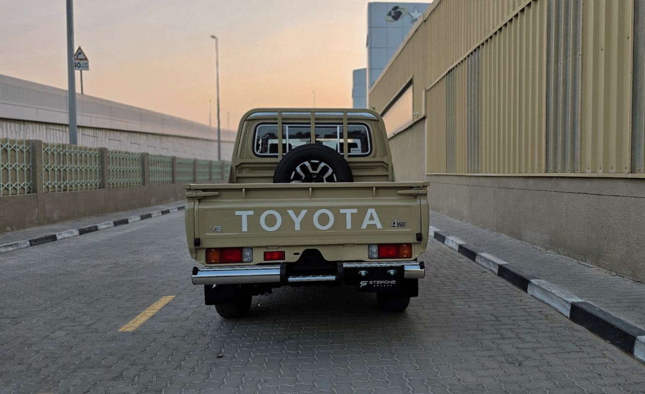 Toyota Land Cruiser Pick Up LC 79 D/C LX E A/T