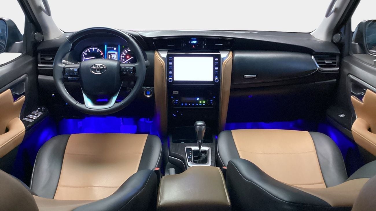 تويوتا فورتونر GXR | شامل الضمان | 0 ﺪﻔﻋﺓ ﺃﻮﻟﻯ