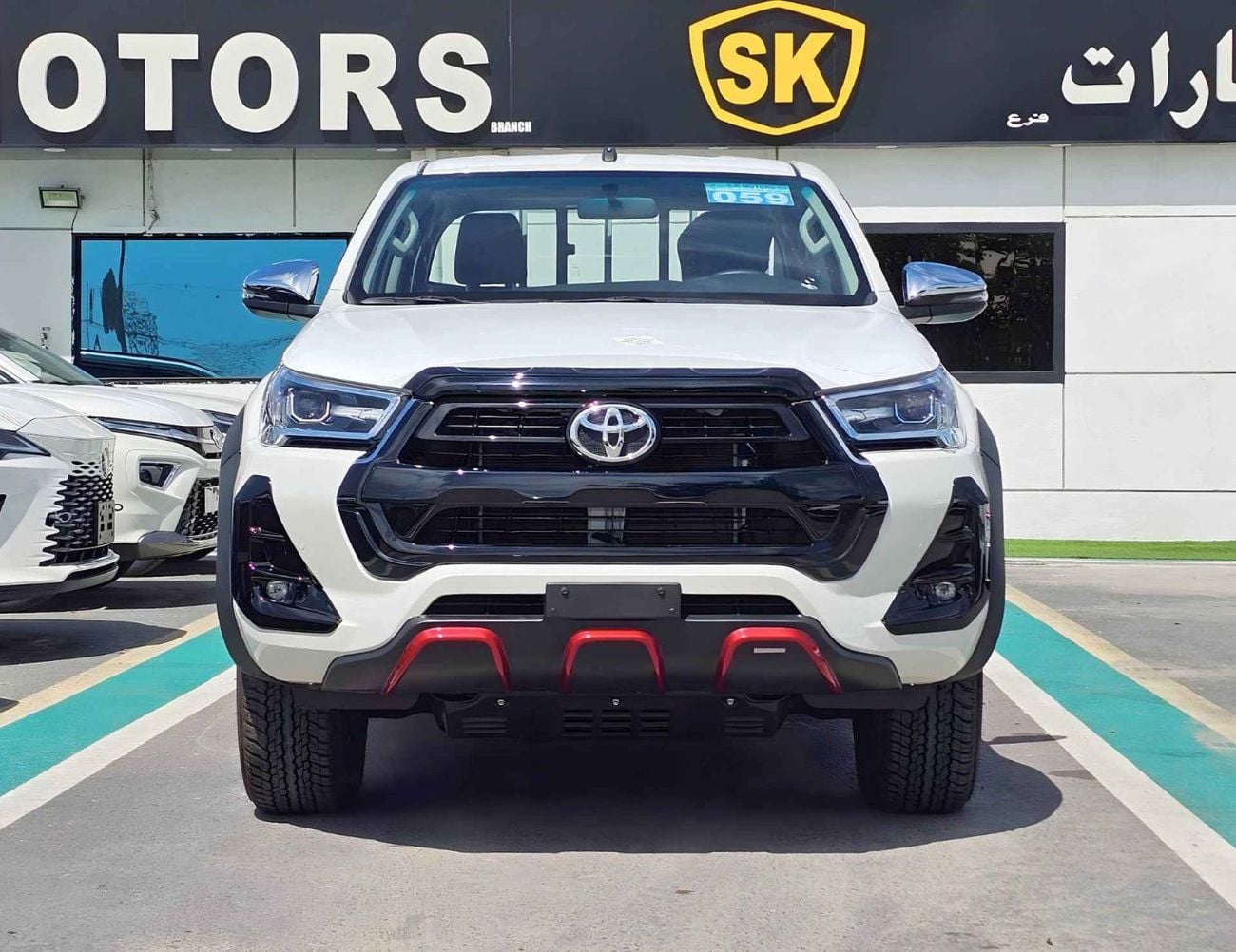 تويوتا هيلوكس SR5 TRD 4.0L PETROL SR5 TRD || 4.0L PETROL V6 4WD | WOOD INTERIOR W VISOR | BLIND SPOT | DIFFLOCK | DVD+CAMERA | READY S