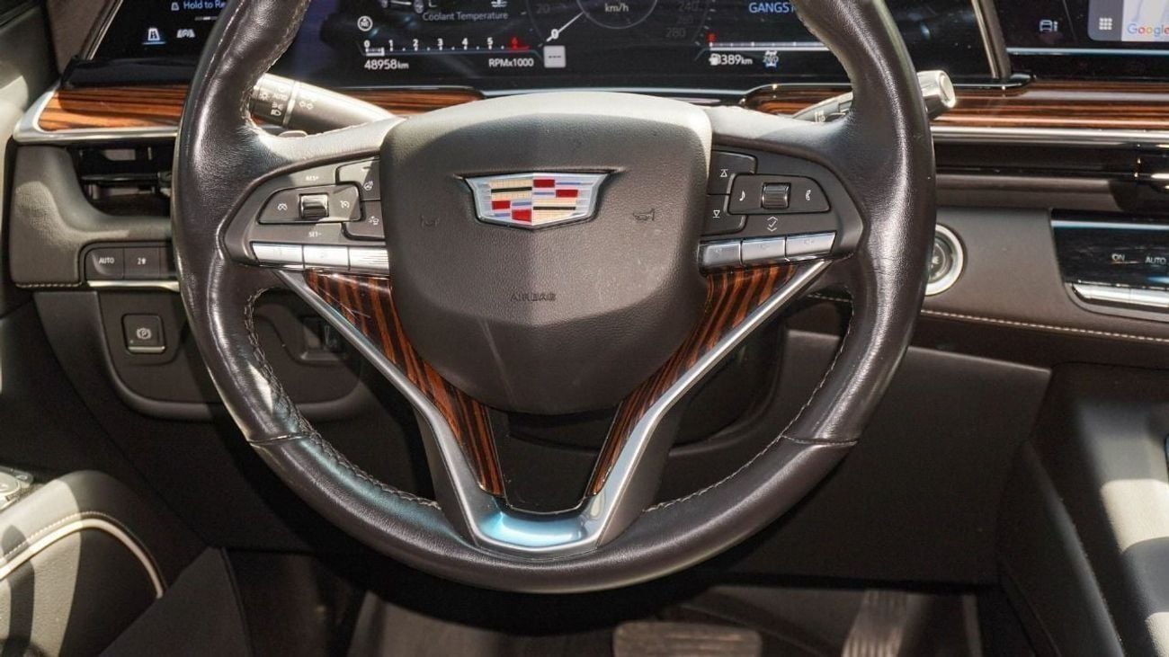 كاديلاك إسكالاد Premium Luxury 6.2L AWD