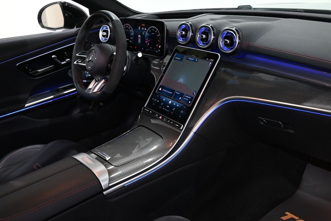مرسيدس بنز CLE53 AMG 4MATIC مرسيدس بنز CLE 53 AMG 4MATIC+ كوبيه موديل 2025، ضمان لمدة عام، سجل صيانة كامل