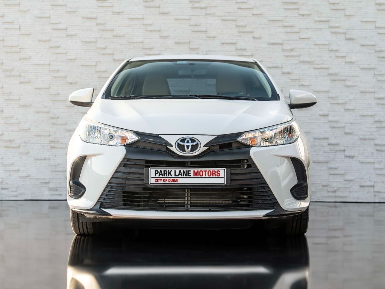 تويوتا يارس 1.5L E