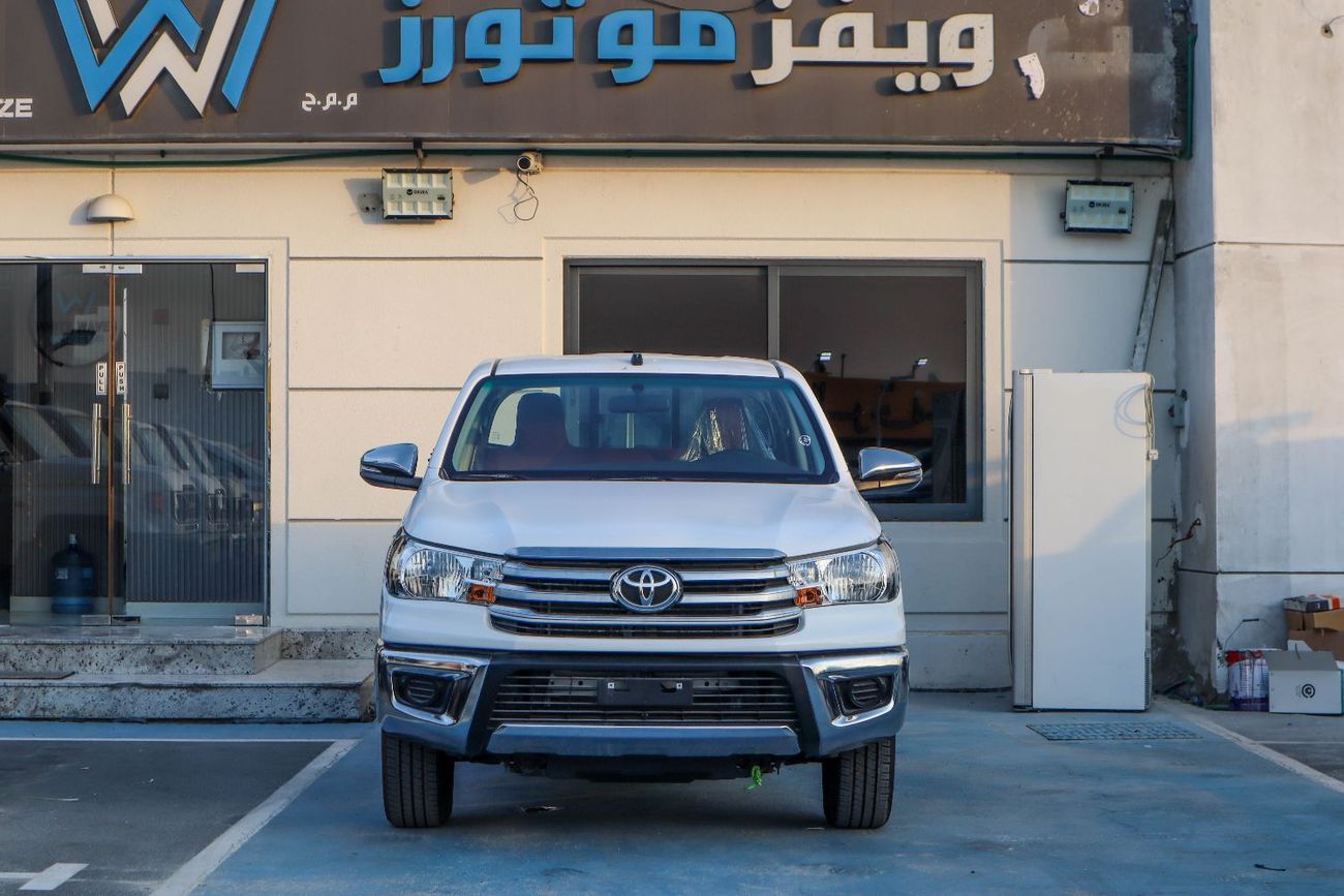 Toyota Hilux 2024 Toyota Hilux (TGN121) 2.7L 4×2 RWD