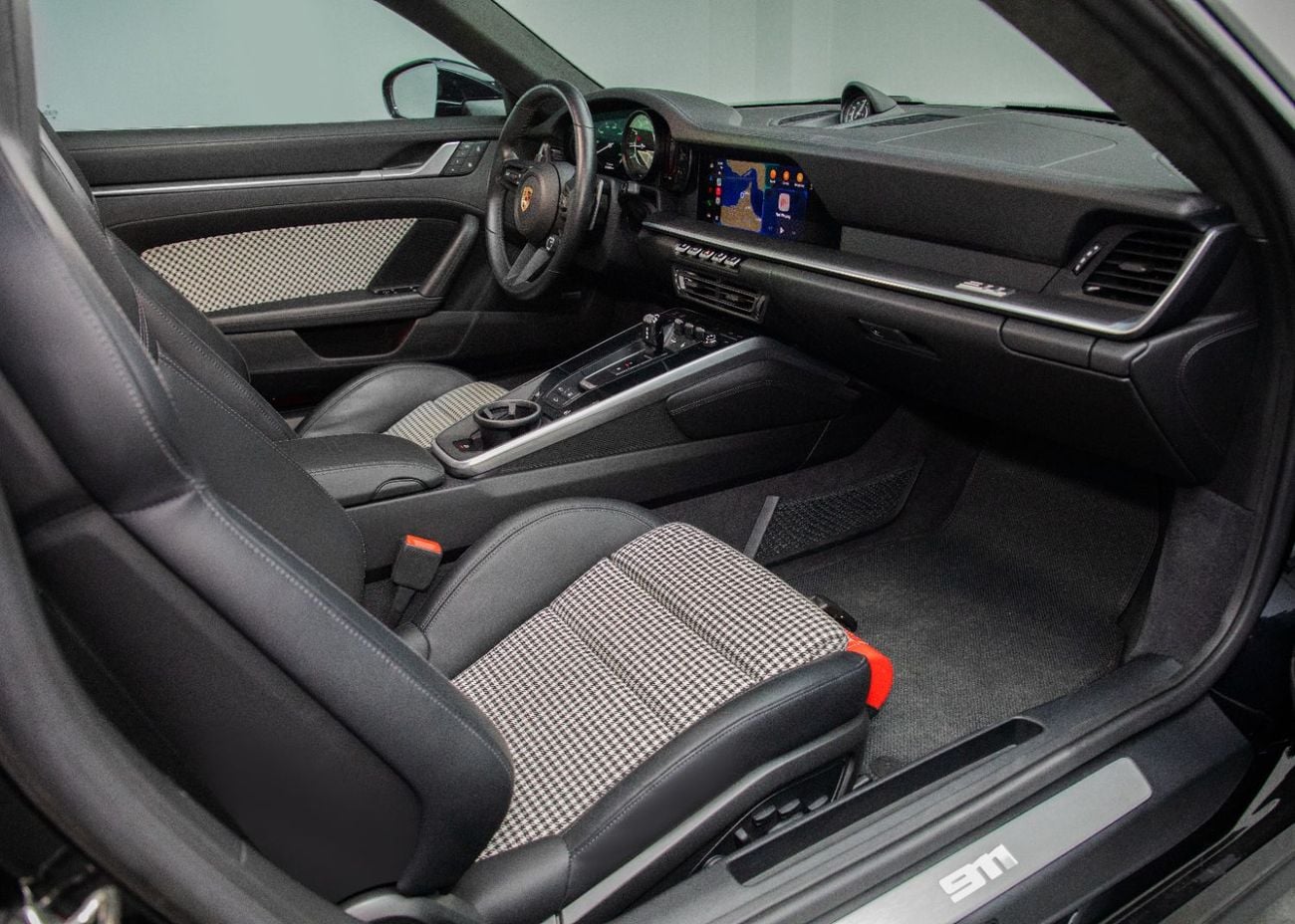 Porsche 911 CARRERA GTS