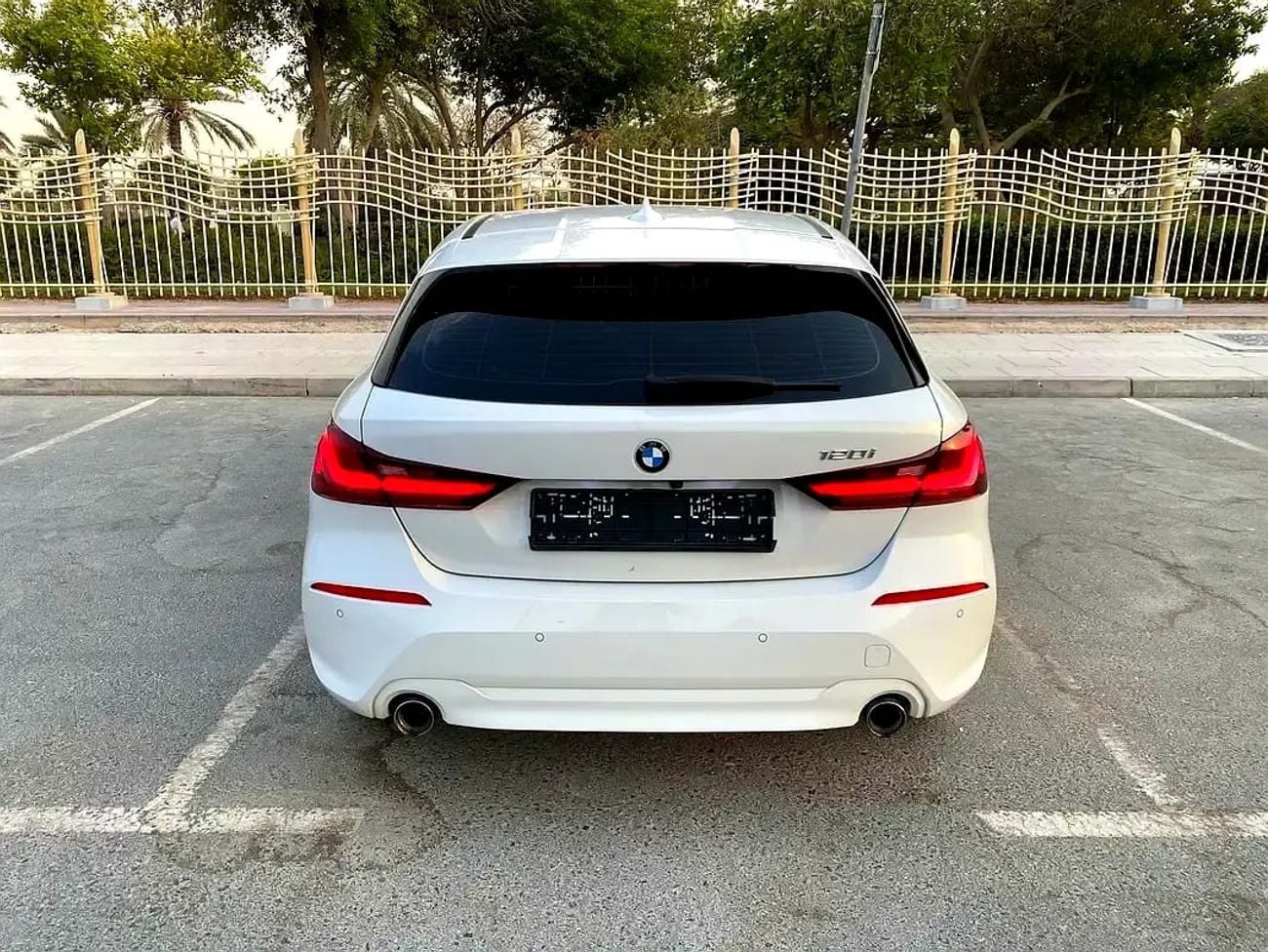 بي أم دبليو 120i model || WARRANTY TILL END OF || ORIGINAL PAINT || PLAY || FULL AGENCY SERVICE