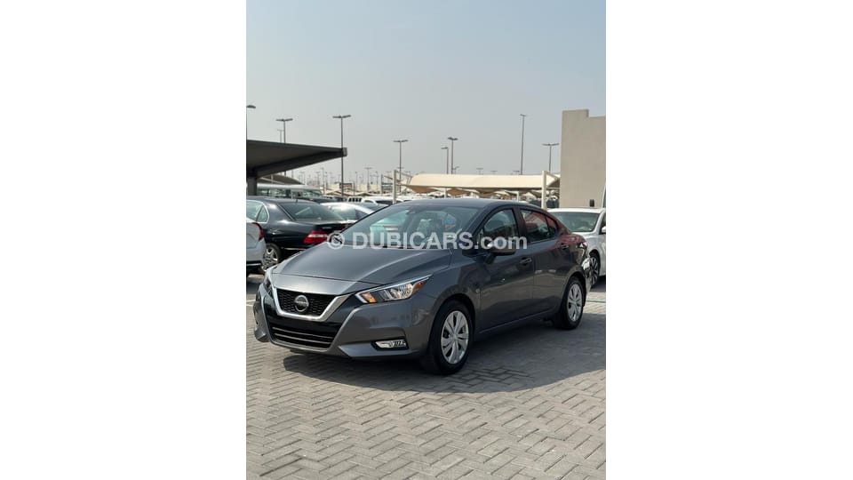 Used Nissan versa 2020 SV 2020 for sale in Dubai - 685281