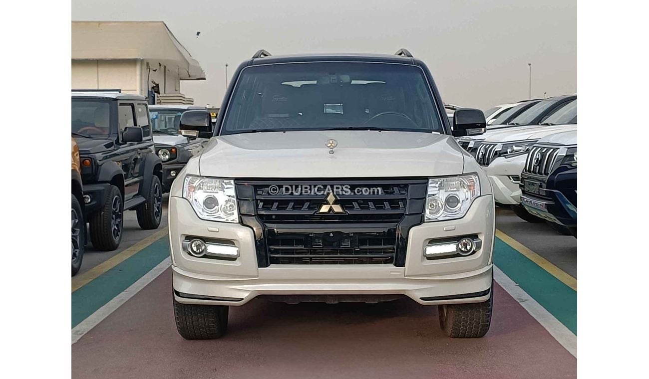 Mitsubishi Pajero GLS, 3.8L Petrol, Black Edition / Full Option / 2 Power Seats with Leather / 4WD (CODE 67931)