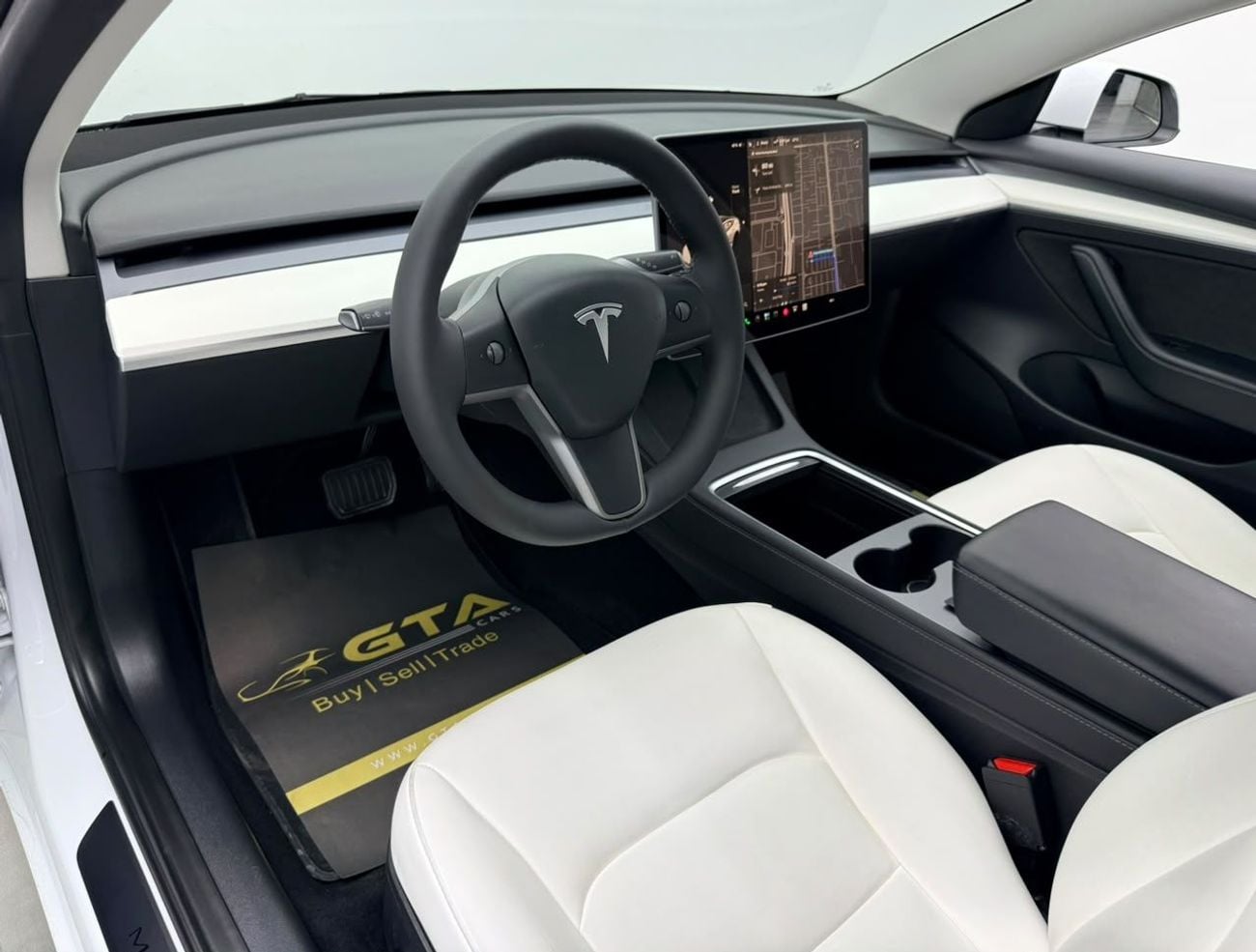 Tesla Model 3 STANDARD RANGE 2023 Tesla Model 3, 2030 Tesla Battery Warranty, Full Tesla Service History, Fully Loaded, GCC