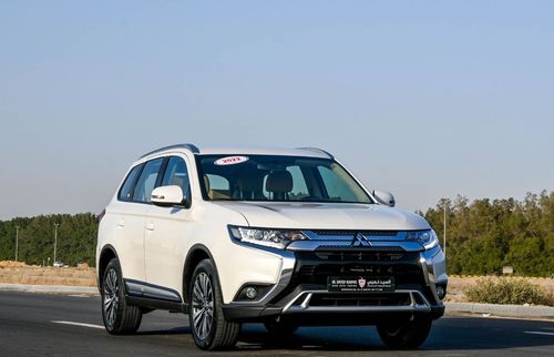 Mitsubishi Outlander MITSUBISHI OUTLANDER 2022 GCC  _ GLX 4X4 _ IN EXCELLENT CONDITION