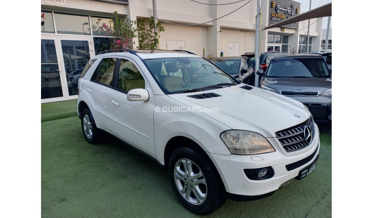 مرسيدس بنز ML 350 خليجى موديل 2006 رقم واحد فتحة جلد مثبت سرعة تحكم رنجات حساسات بحالة ممتازة