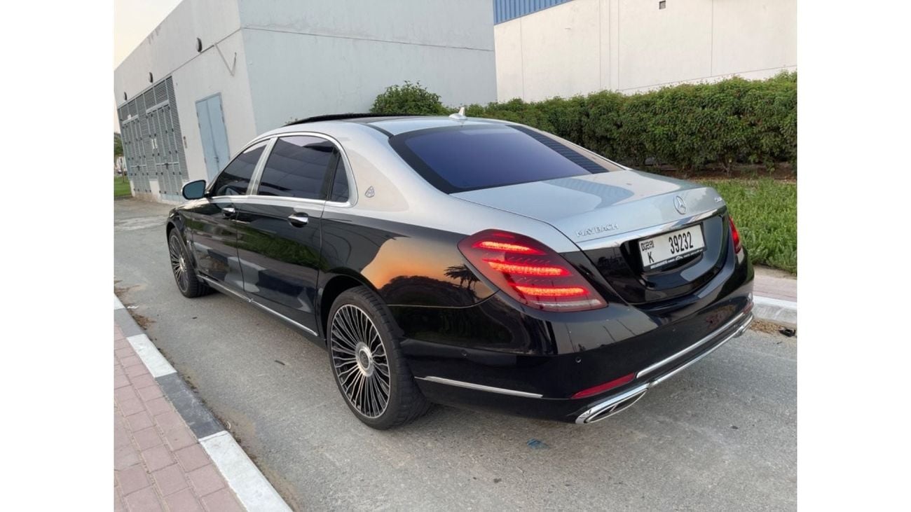 Mercedes Maybach S560 Maybach KT2020
