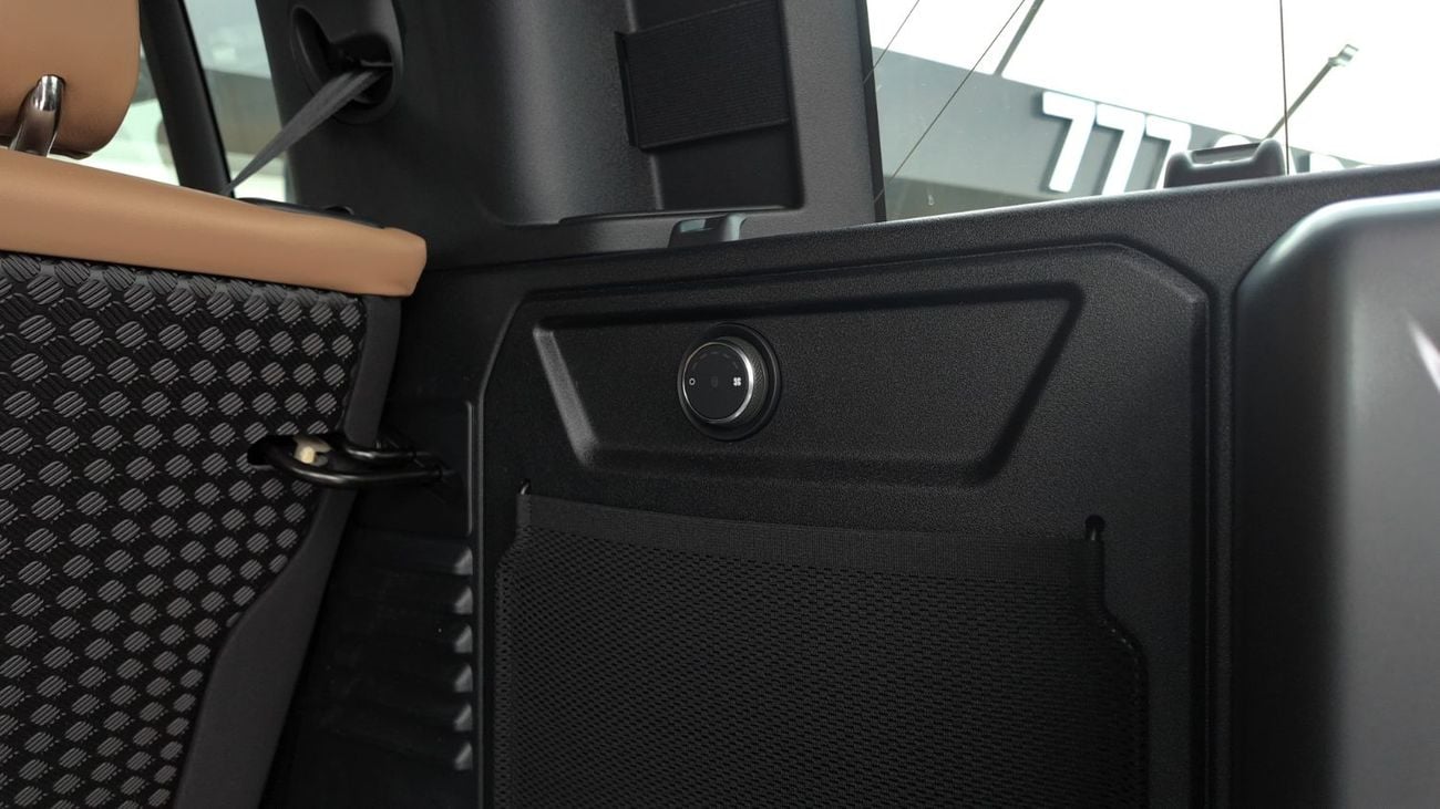 Land Rover Defender 2026 Land Rover Defender P400 110 HSE X-DYNAMIC - WARRANTY