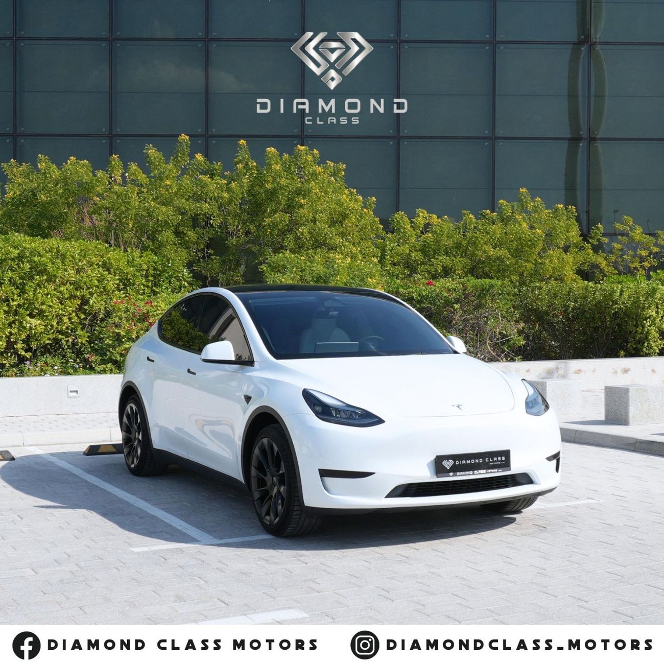 Tesla Model Y Tesla Model Y White interior Auto Pilot  2024 GCC  Warranty  Tesla UAE