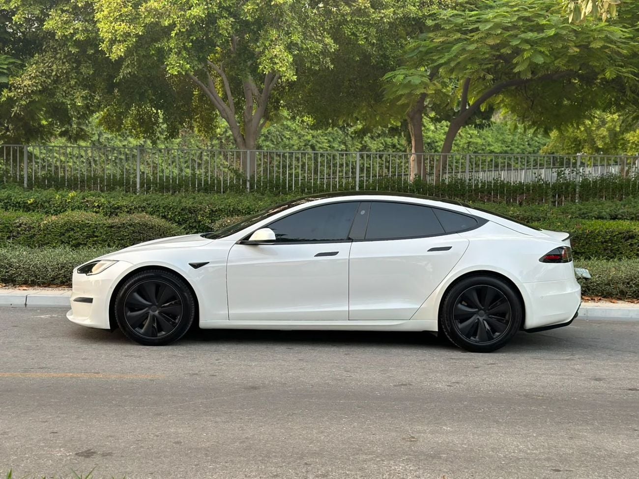 Tesla Model S PLAID