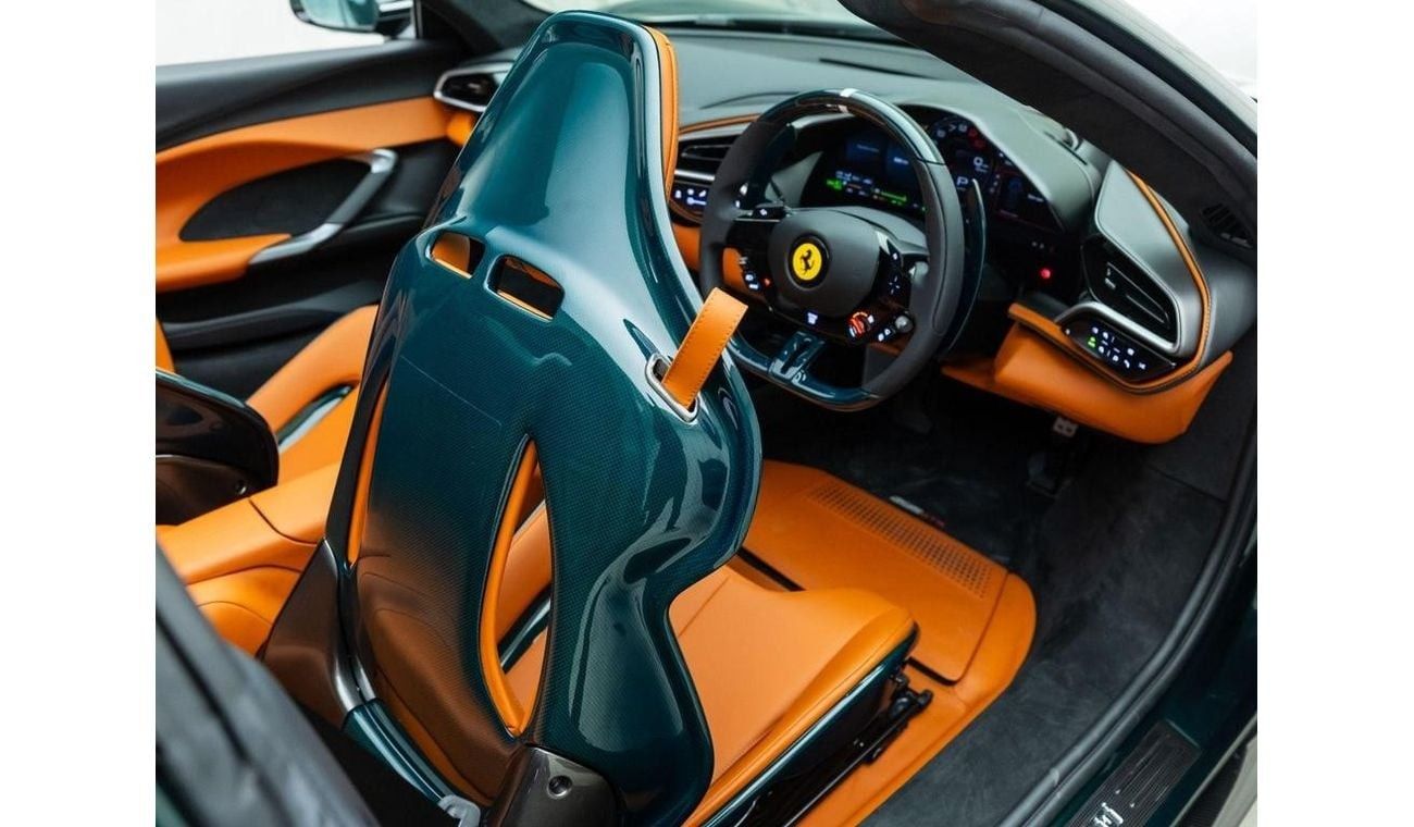 فيراري 296 GTS 3.0T V6 Spider F1 DCT RIGHT HAND DRIVE