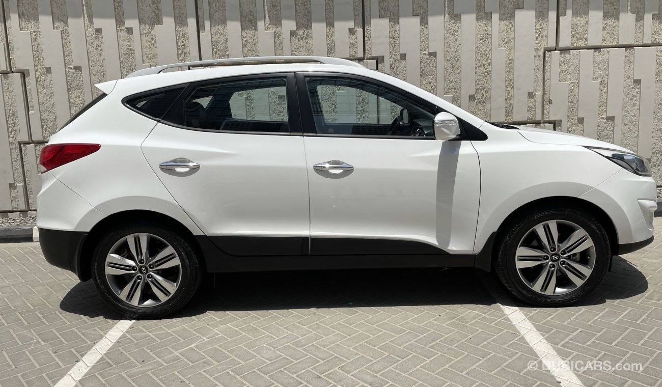 Hyundai Tucson 2400