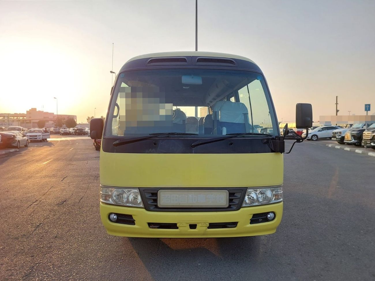 تويوتا كوستر 2015 TOYOTA COASTER BUS RHD 4.0 L DIESEL AUTOMATIC (PM02874)