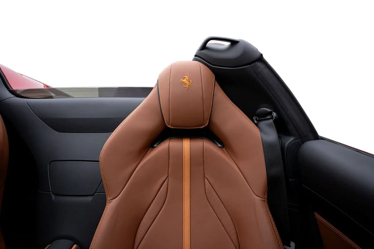 Ferrari 812 GTS GCC | TOP Specification | Lease To Own I Warranty Extended Service