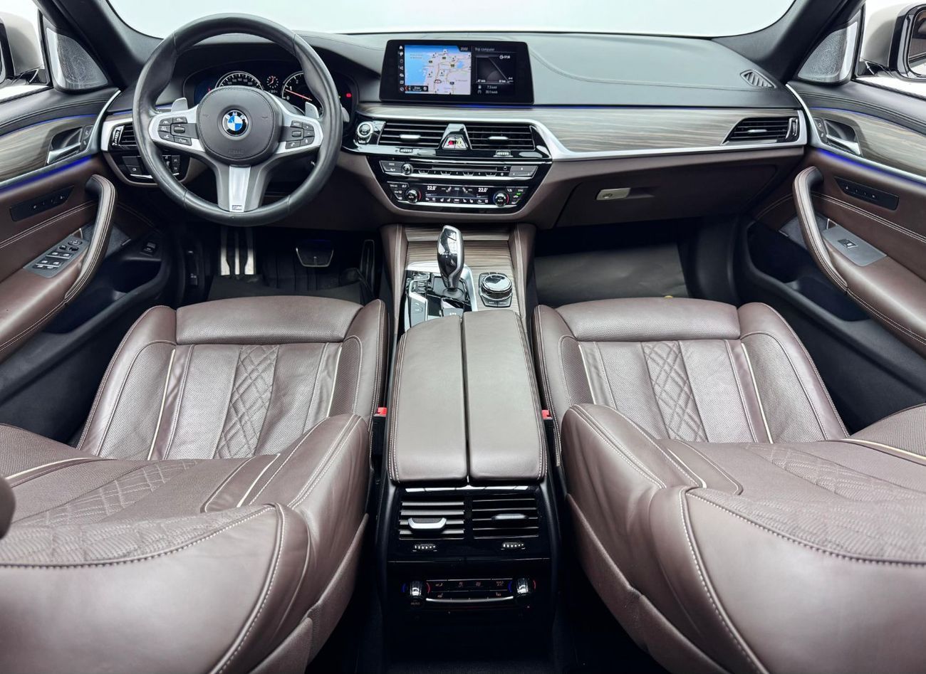 BMW M550i Std 4.4L 2018 BMW 550i xDrive M-Sport, Oct 2027 BMW Service Contract, BMW Service History, GCC