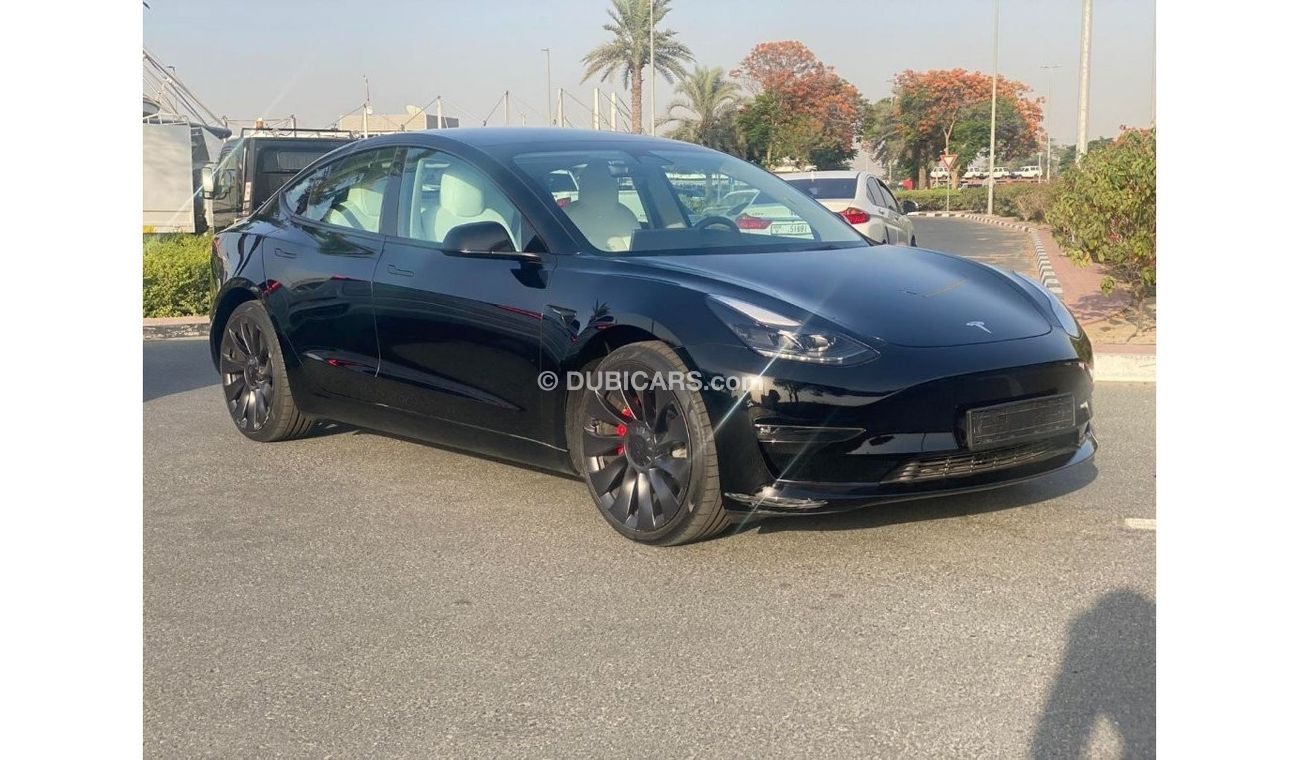 Tesla Sc Spec Used Tesla Model 3 GCC SPEC UNDER WARRANTY 2023 for sale in Dubai - 628327