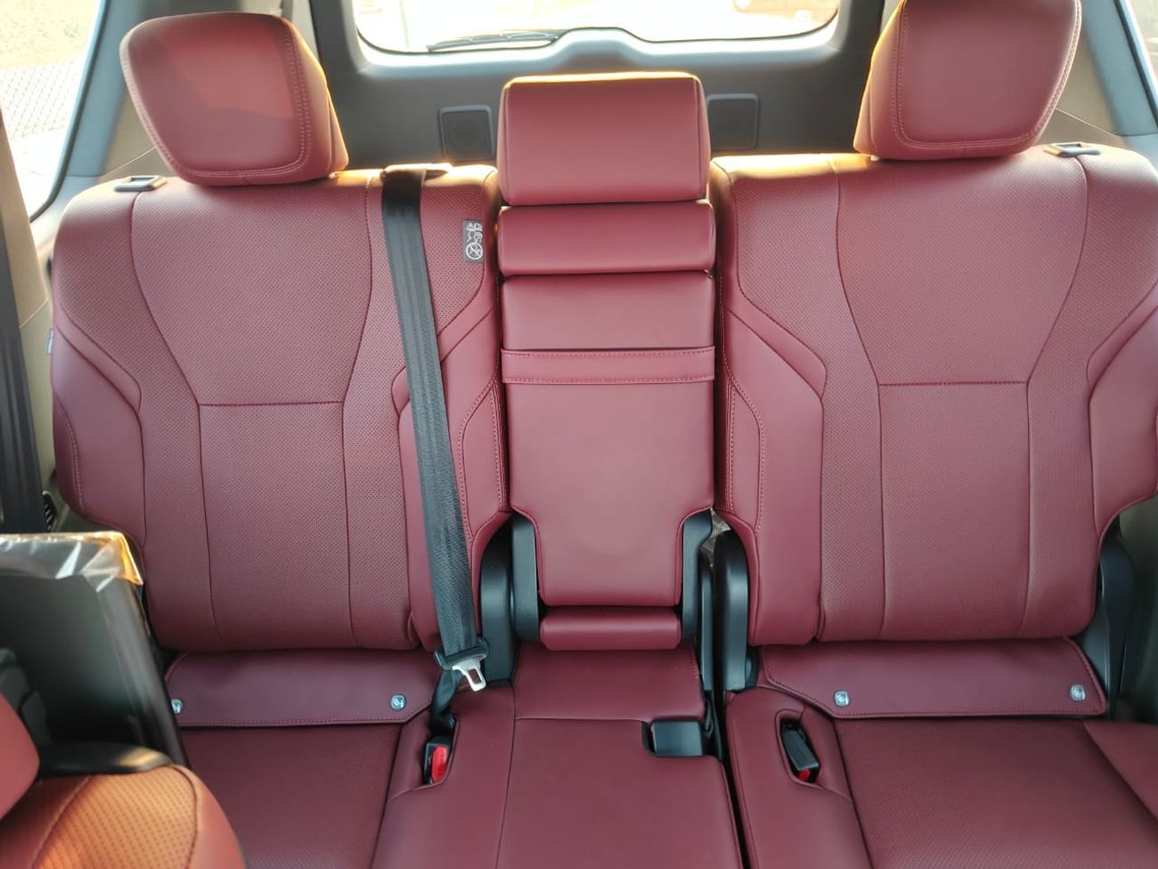 لكزس LX 600 2026 Lexus LX600 Signature (7-Seater) 3.5L V6 Twin-Turbo Petrol A/T 4WD Export Only