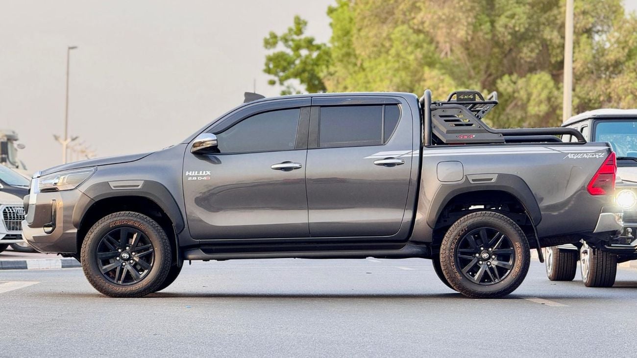 Toyota Hilux DOUBLE CABIN | AUTOMATIC TRANSMISSION | 2.8L DIESEL ENGINE | 4WD | 2021