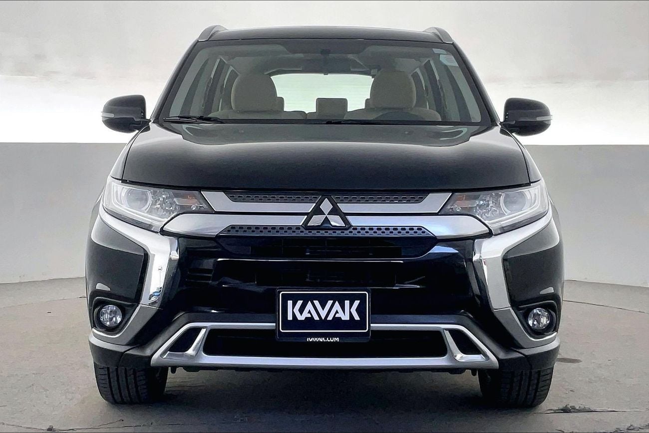ميتسوبيشي آوتلاندر 2.5 GLX AUTO 4WD 7SEAT ML FABRIC SEATS | شامل الضمان | 0 ﺪﻔﻋﺓ ﺃﻮﻟﻯ