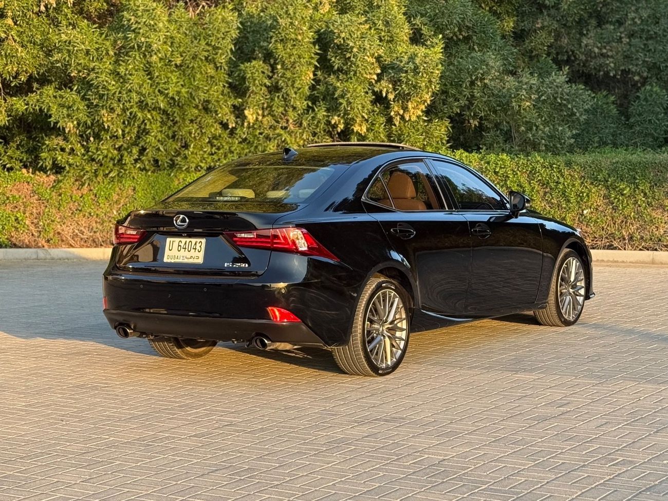 لكزس IS 250 Premier 2.5L