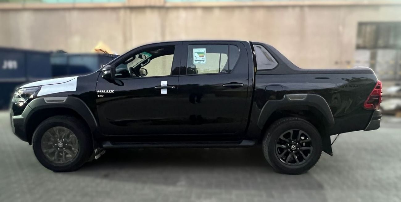Toyota Hilux NEW TOYOTA HILUX 4.0 ADVENTURE A/T 2025