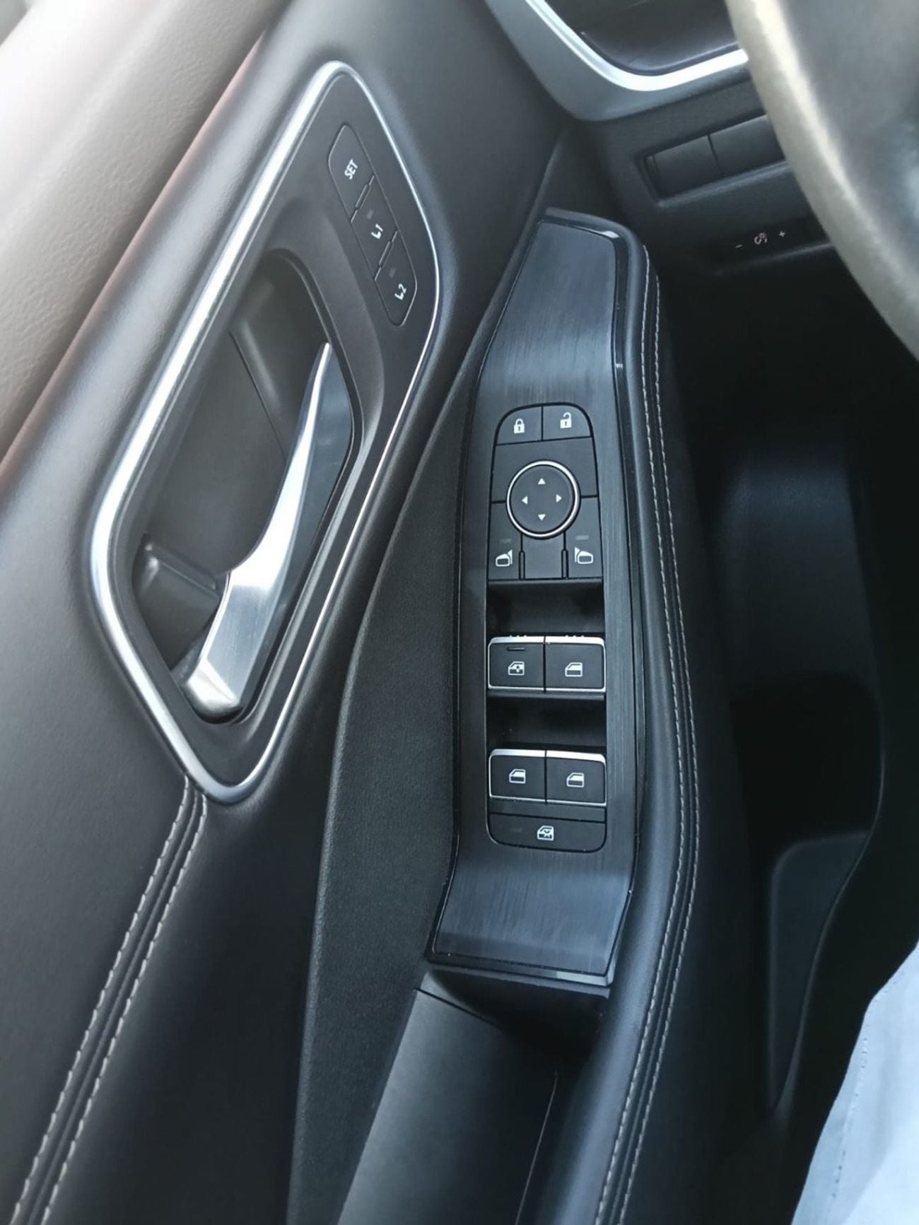 Nissan Rogue AWD, Platinum