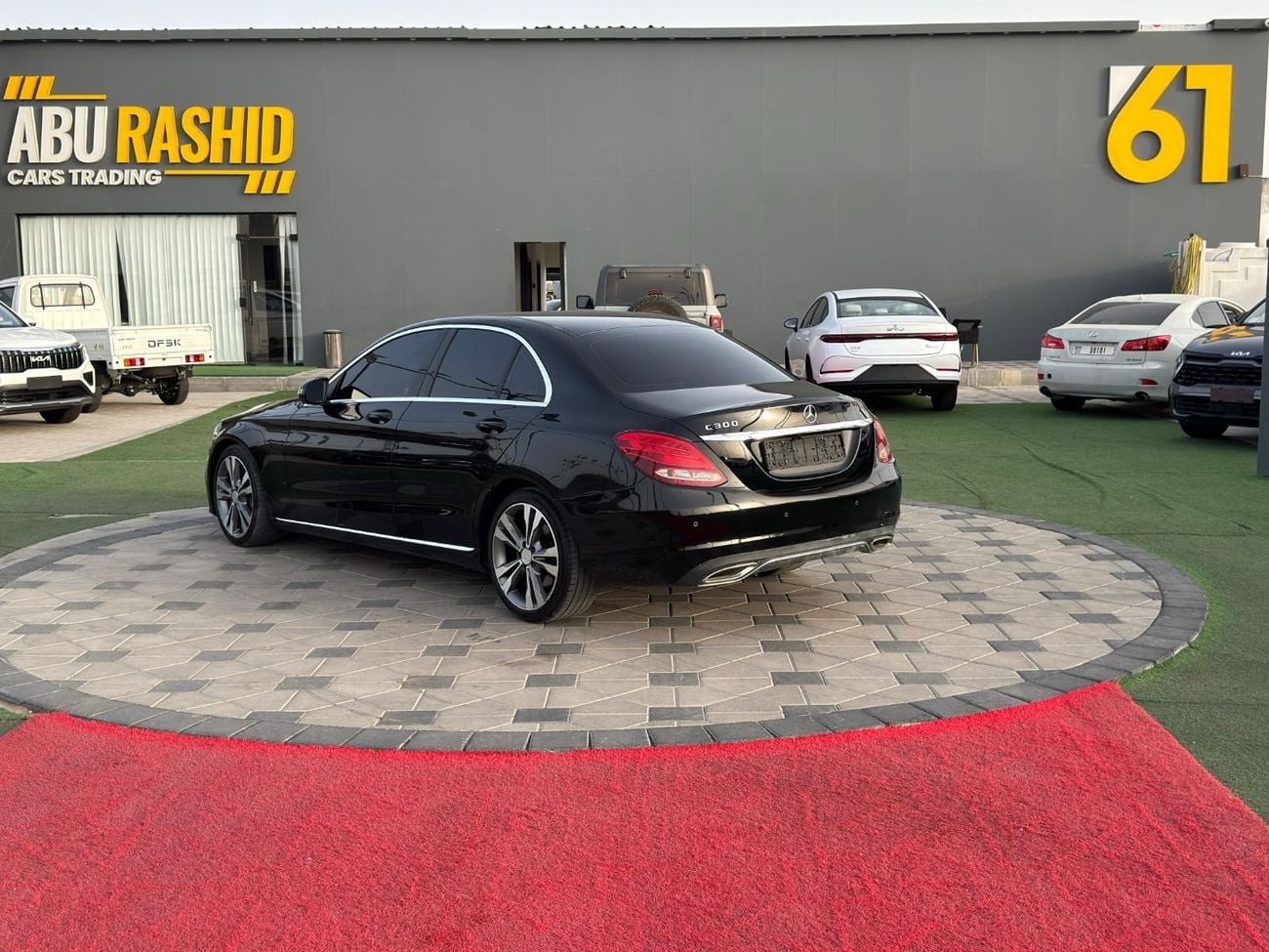 مرسيدس بنز C 300 AMG