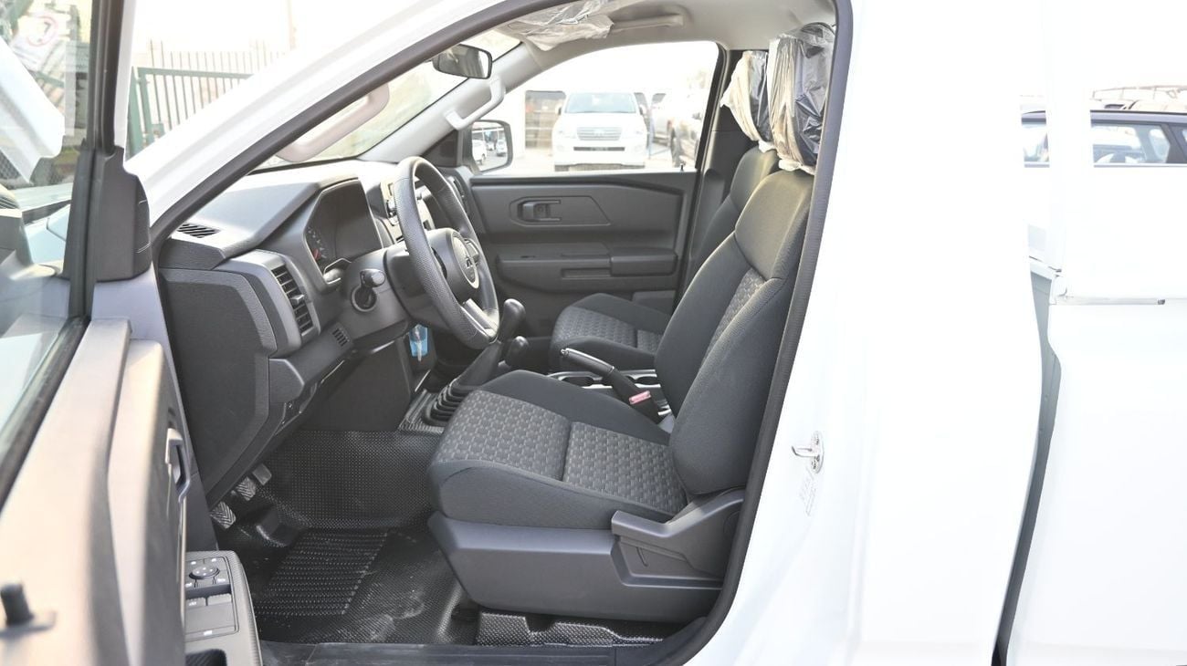 Mitsubishi L200 GL MITSUBISHI L200 2.4L GL SCAB 4WD 5MT DIESEL - (2026 MY